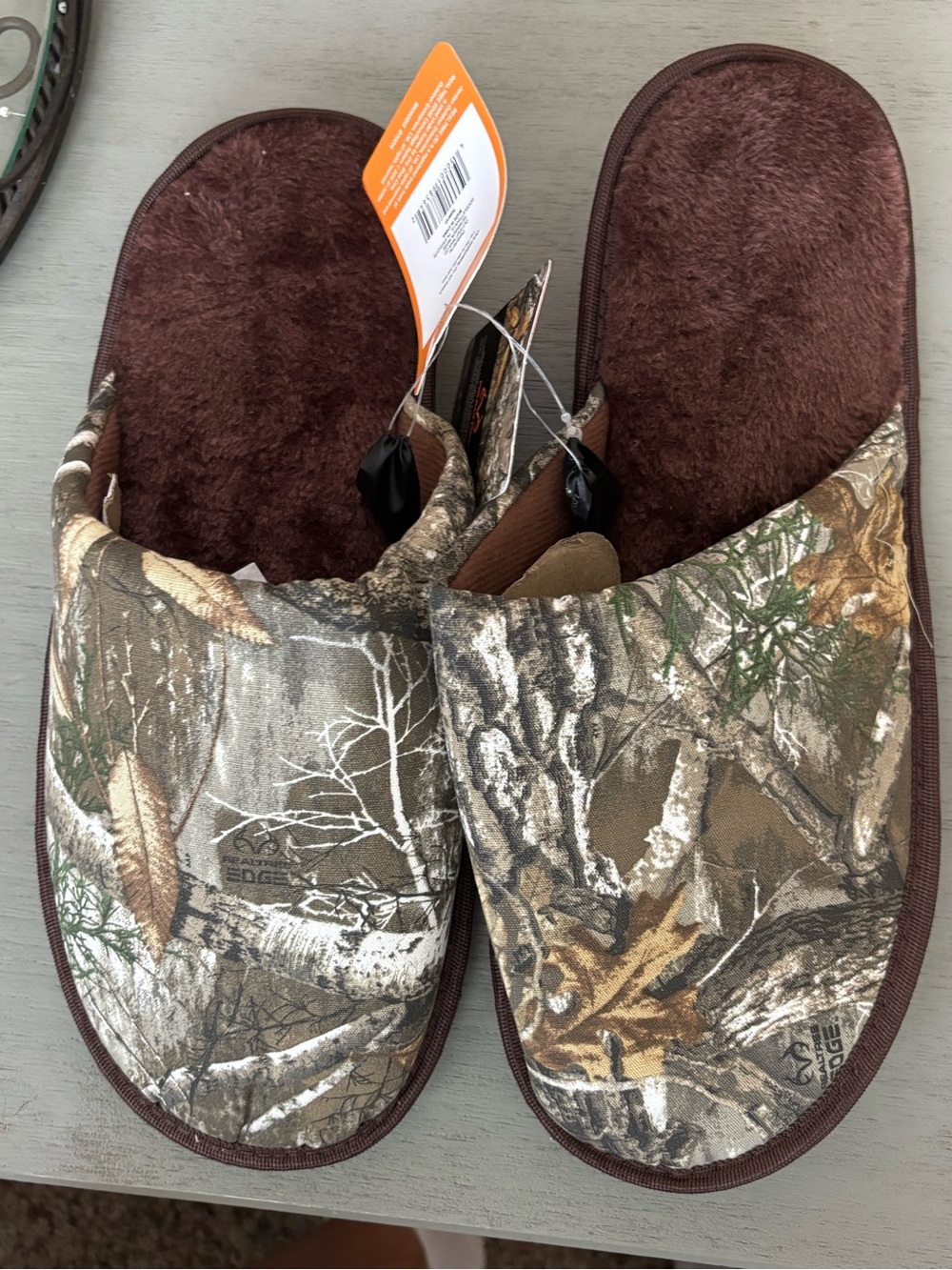 Realtree Camo Men’s Slip-On Slippers - Brown